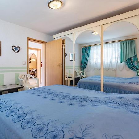 3 Bedroom Awesome Apartment In Pavicini מראה חיצוני תמונה